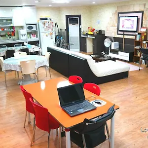 Guest house In, Busan