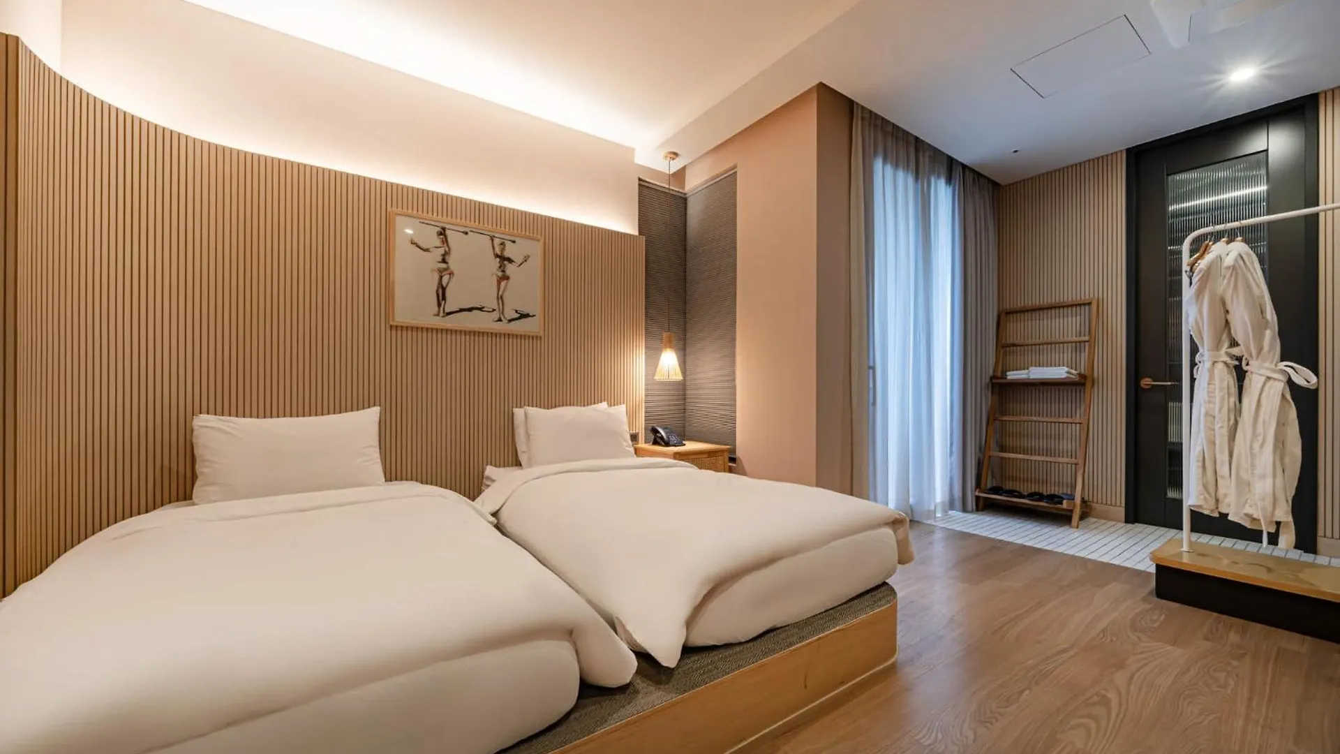 Hound Garden&Terrace Hotel Пусан 3*,  Южная Корея