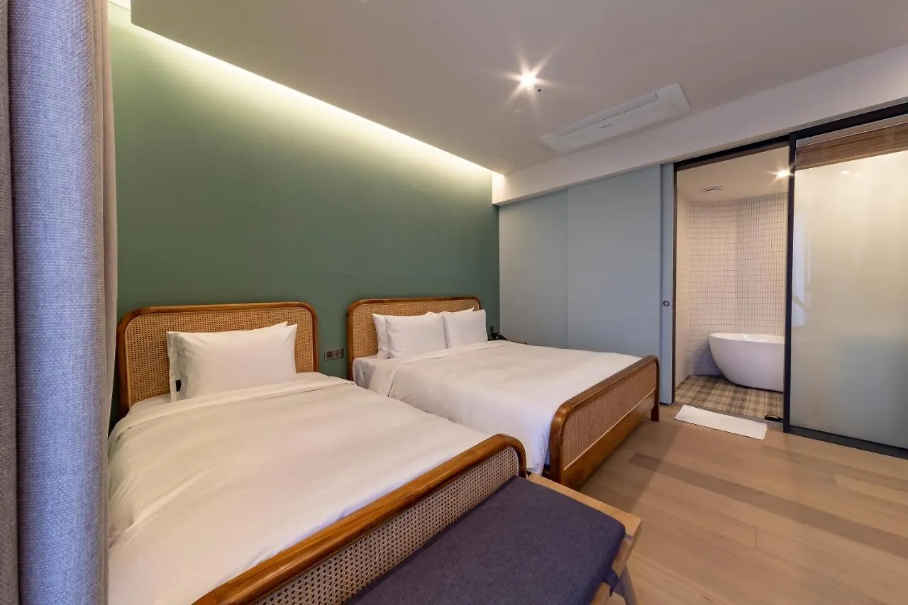 Hound Garden&Terrace Hotel Busan